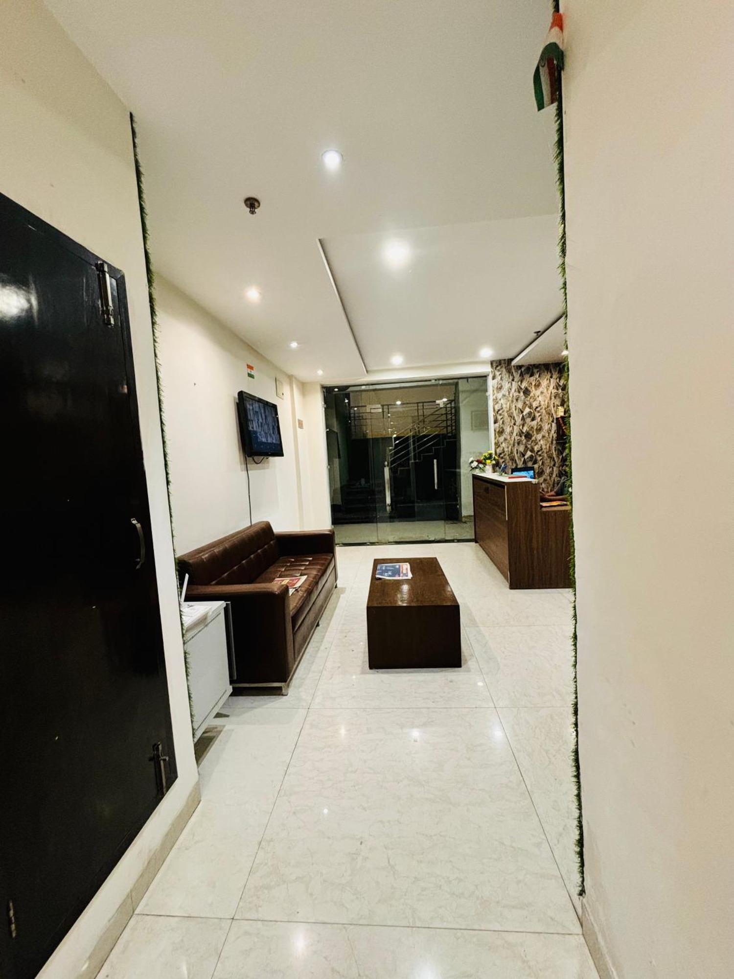 Zirakpur Hotel Northview Park By Lycoris !! Top Rated & Most Awarded Property In Tricity מראה חיצוני תמונה