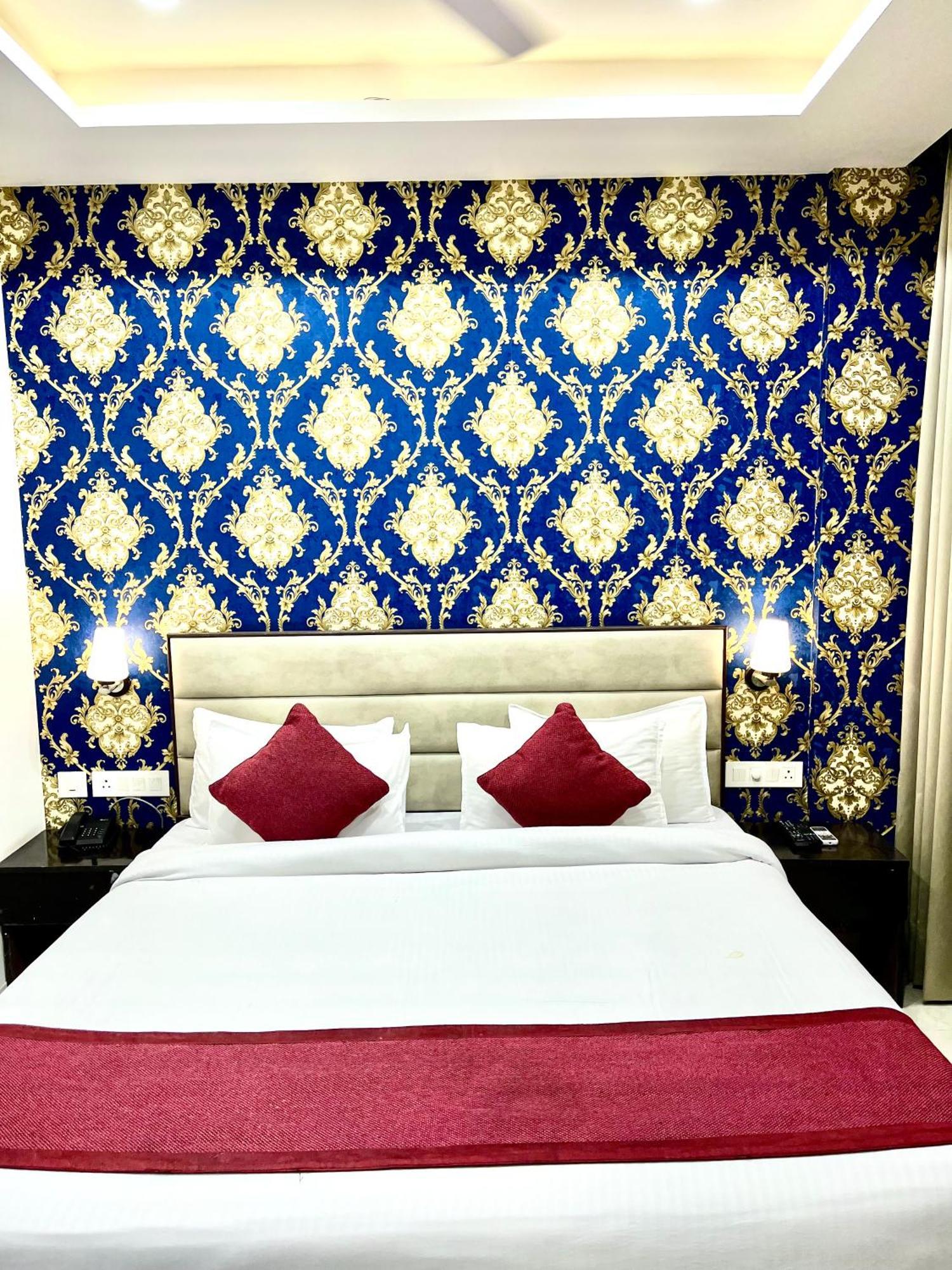 Zirakpur Hotel Northview Park By Lycoris !! Top Rated & Most Awarded Property In Tricity מראה חיצוני תמונה